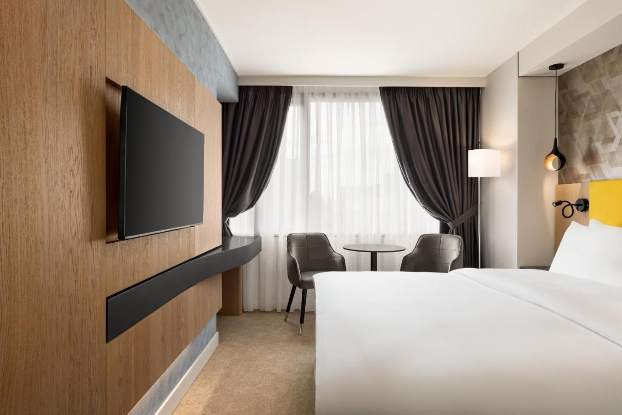 Hotel Ramada By Wyndham Slatina Parc Exteriér fotografie