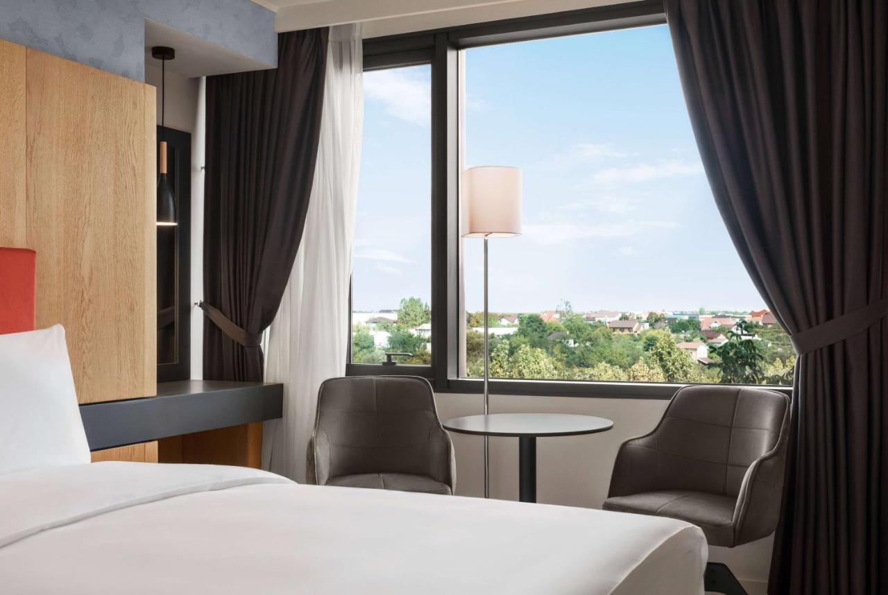 Hotel Ramada By Wyndham Slatina Parc Exteriér fotografie
