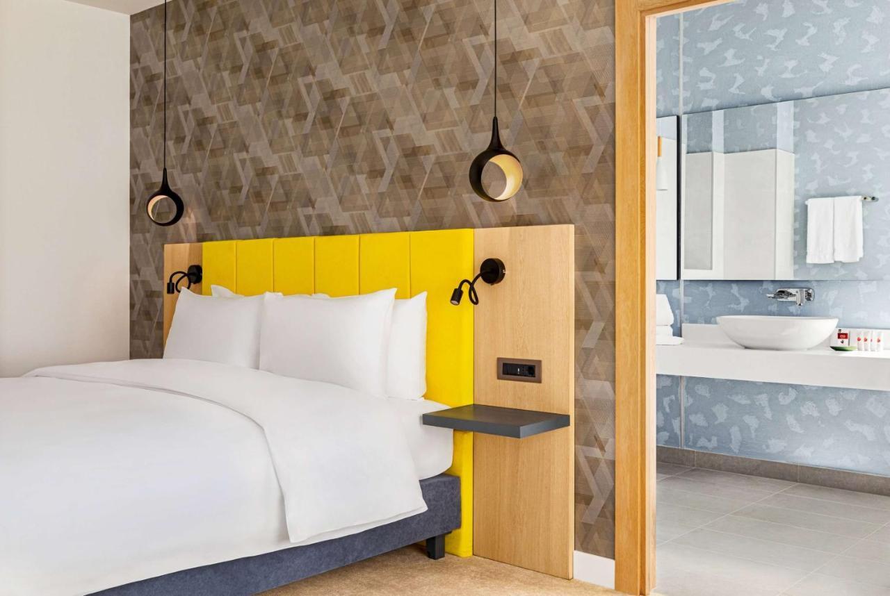Hotel Ramada By Wyndham Slatina Parc Exteriér fotografie