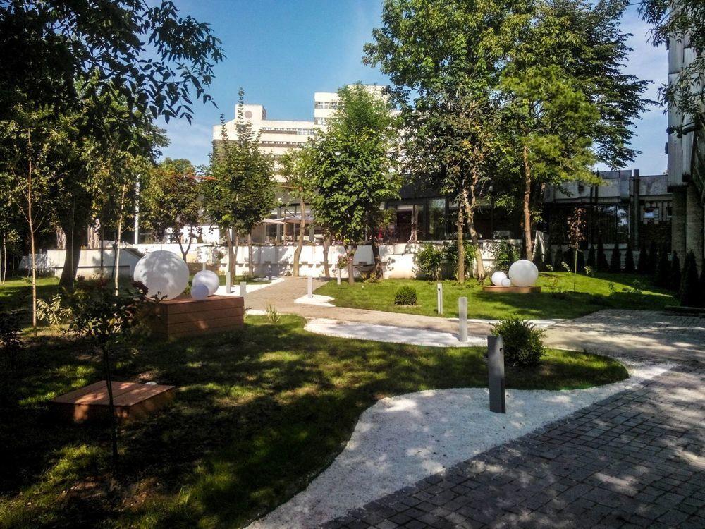 Hotel Ramada By Wyndham Slatina Parc Exteriér fotografie